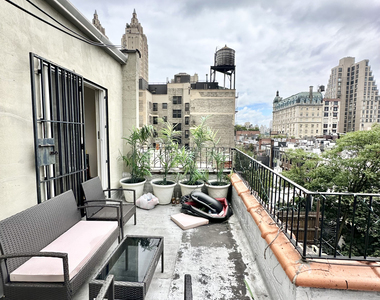 West 106th Street - Photo Thumbnail 2