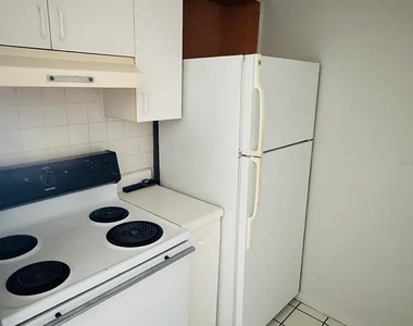 2353 Shelley Street - Photo Thumbnail 5