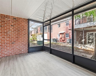 1125 83rd Avenue N - Photo Thumbnail 21