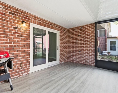 1125 83rd Avenue N - Photo Thumbnail 23