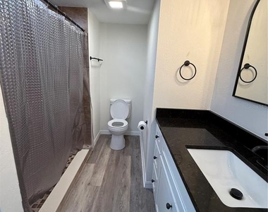 1762 Se 164th Circle - Photo Thumbnail 14