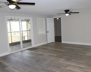 1762 Se 164th Circle - Photo Thumbnail 10