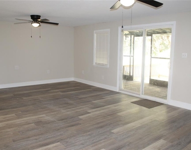 1762 Se 164th Circle - Photo Thumbnail 9
