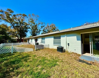 629 Wildwood Way - Photo Thumbnail 15