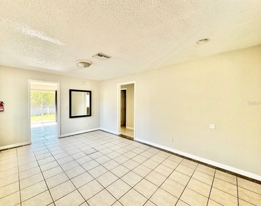 629 Wildwood Way - Photo Thumbnail 2