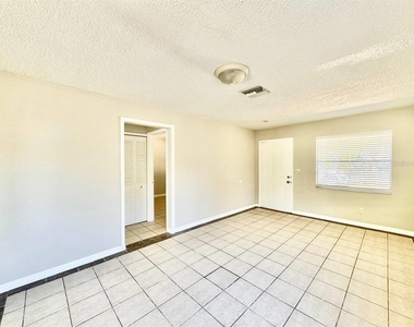 629 Wildwood Way - Photo Thumbnail 4