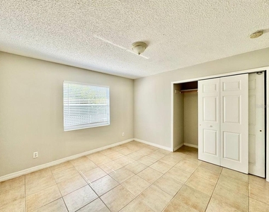 627 Wildwood Way - Photo Thumbnail 13