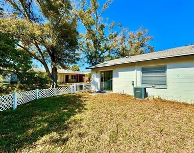 625 Wildwood Way - Photo Thumbnail 16
