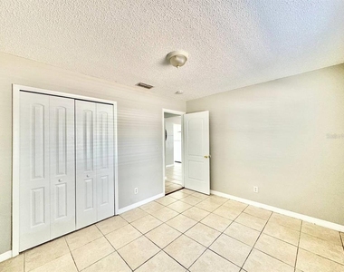 625 Wildwood Way - Photo Thumbnail 10