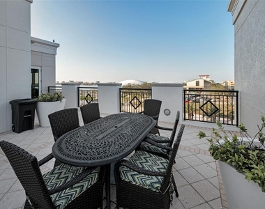 331 Cleveland Street - Photo Thumbnail 42