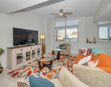 331 Cleveland Street - Photo Thumbnail 4