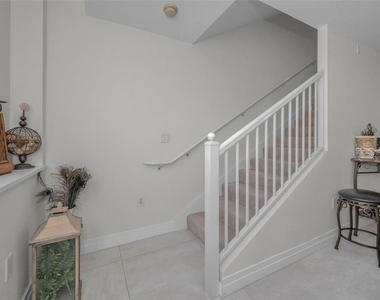331 Cleveland Street - Photo Thumbnail 19