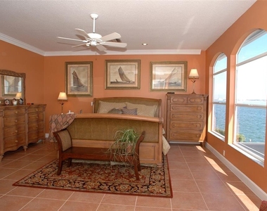 202 Sand Key Estates Drive - Photo Thumbnail 12