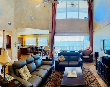 202 Sand Key Estates Drive - Photo Thumbnail 4