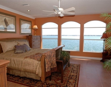 202 Sand Key Estates Drive - Photo Thumbnail 11