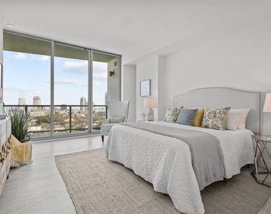 777 3rd Ave N - Photo Thumbnail 10