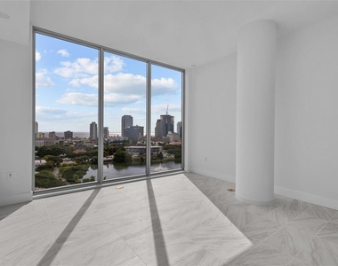 777 3rd Ave N - Photo Thumbnail 17
