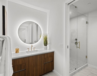 777 3rd Ave N - Photo Thumbnail 43