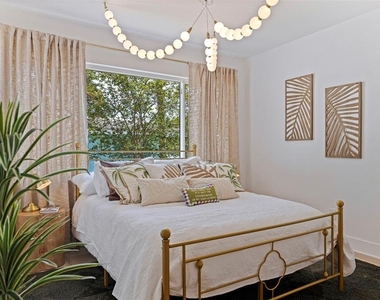 1579 Bayshore Boulevard - Photo Thumbnail 24