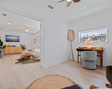 1579 Bayshore Boulevard - Photo Thumbnail 22