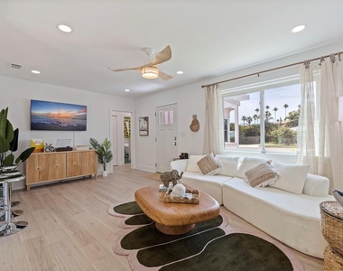 1579 Bayshore Boulevard - Photo Thumbnail 5