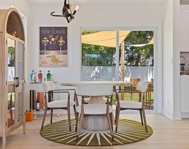 1579 Bayshore Boulevard - Photo Thumbnail 9