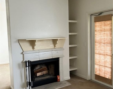 860 N Orange Avenue - Photo Thumbnail 5