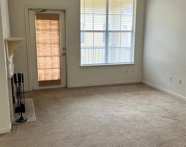 860 N Orange Avenue - Photo Thumbnail 11