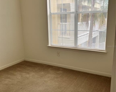 860 N Orange Avenue - Photo Thumbnail 9