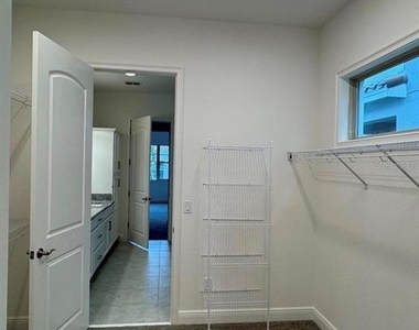 13244 Winterton Lane - Photo Thumbnail 6