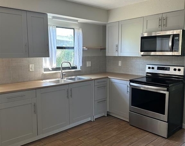 1795 S Lilac Circle - Photo Thumbnail 13