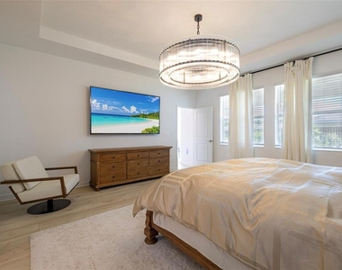 4507 Hillingdam Road - Photo Thumbnail 39