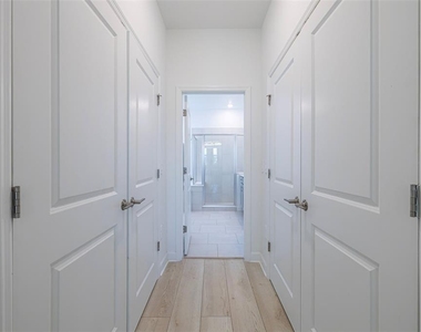 4507 Hillingdam Road - Photo Thumbnail 42