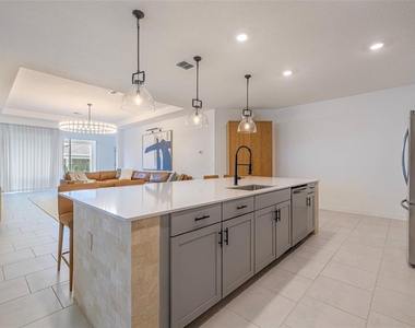 4507 Hillingdam Road - Photo Thumbnail 23