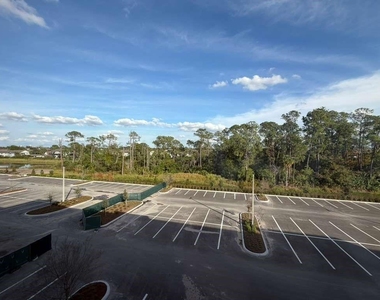 5587 Millenia Park Boulevard - Photo Thumbnail 14