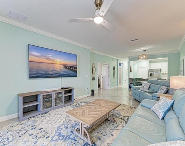 8613 Seasalt Loop - Photo Thumbnail 22