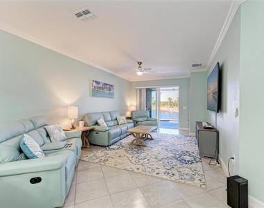 8613 Seasalt Loop - Photo Thumbnail 23