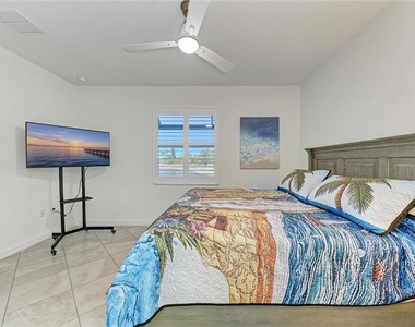 8613 Seasalt Loop - Photo Thumbnail 34
