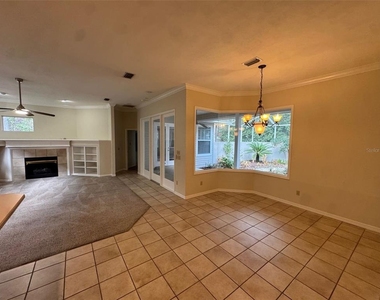 4404 Sw 91st Drive - Photo Thumbnail 1