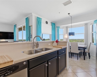8105 Grand Estuary Trail - Photo Thumbnail 9