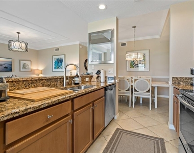7015 River Hammock Drive - Photo Thumbnail 4