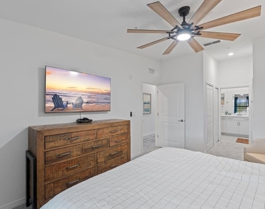 12440 Wellen Golf Street - Photo Thumbnail 22