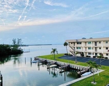 3330 Gulf Of Mexico Drive - Photo Thumbnail 19