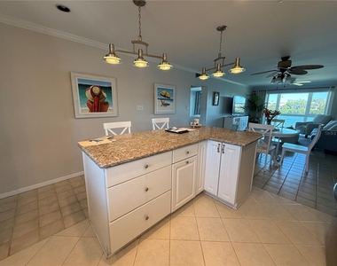 3330 Gulf Of Mexico Drive - Photo Thumbnail 2