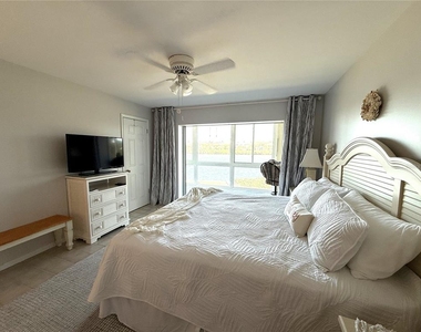 3330 Gulf Of Mexico Drive - Photo Thumbnail 6