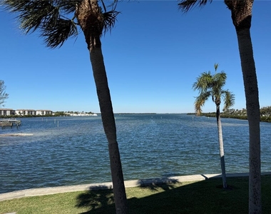3330 Gulf Of Mexico Drive - Photo Thumbnail 16