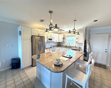 3330 Gulf Of Mexico Drive - Photo Thumbnail 1