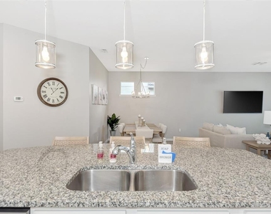 11616 Golden Bay Place - Photo Thumbnail 23