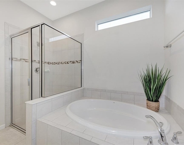 11616 Golden Bay Place - Photo Thumbnail 29