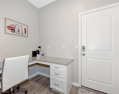 11616 Golden Bay Place - Photo Thumbnail 38